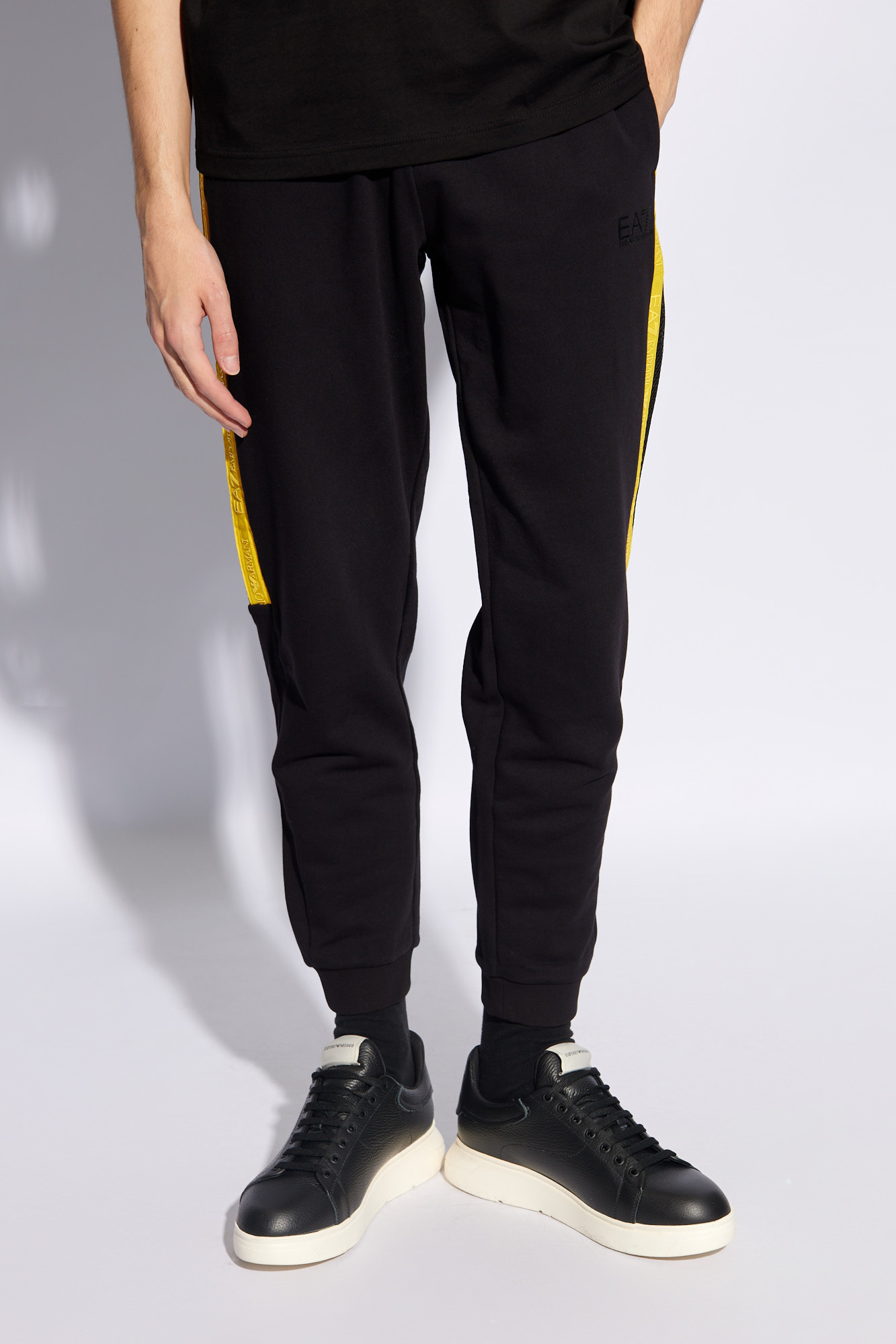 Ea7 sweatpants discount